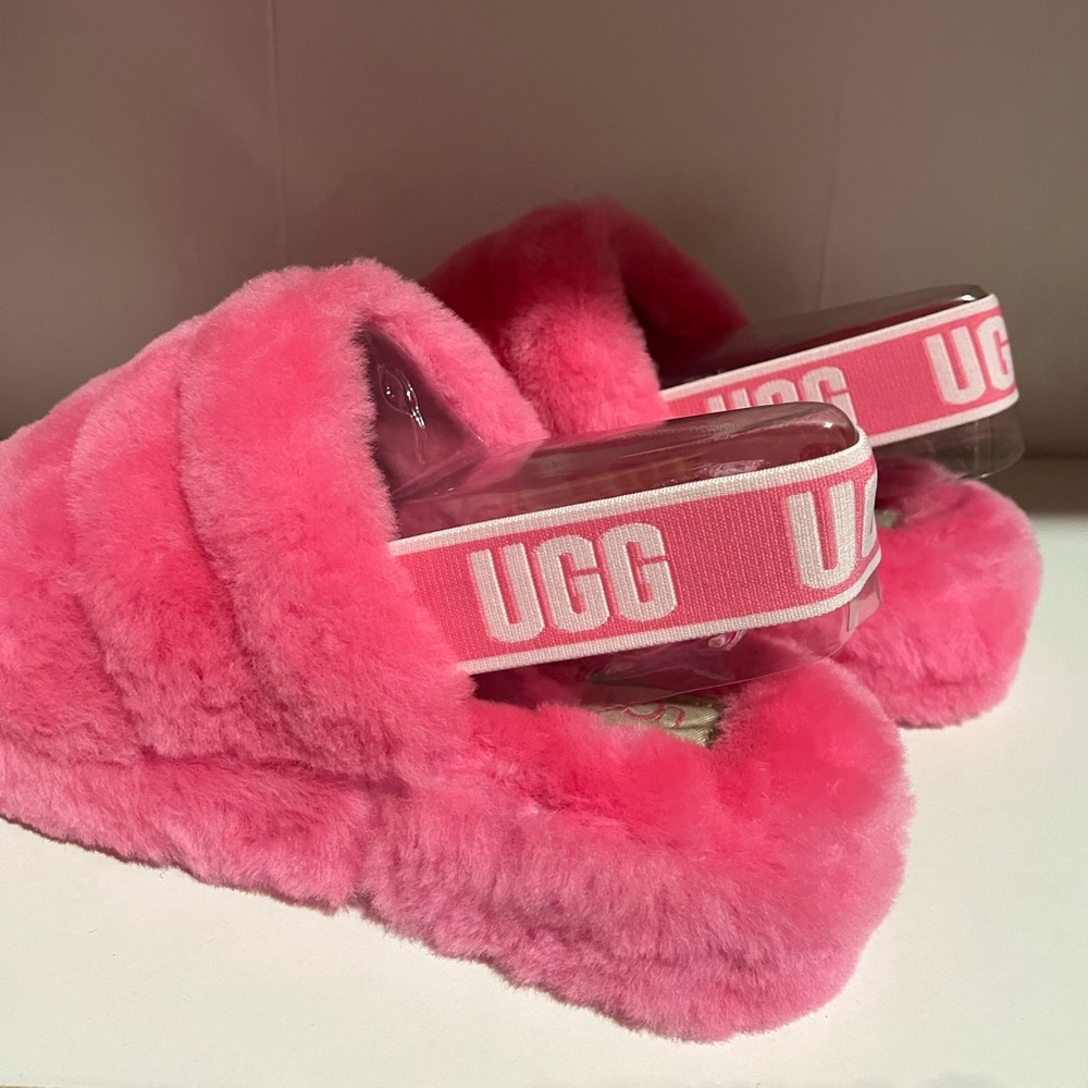 PINK UGG Logo Fluff Yeah Fur Slides